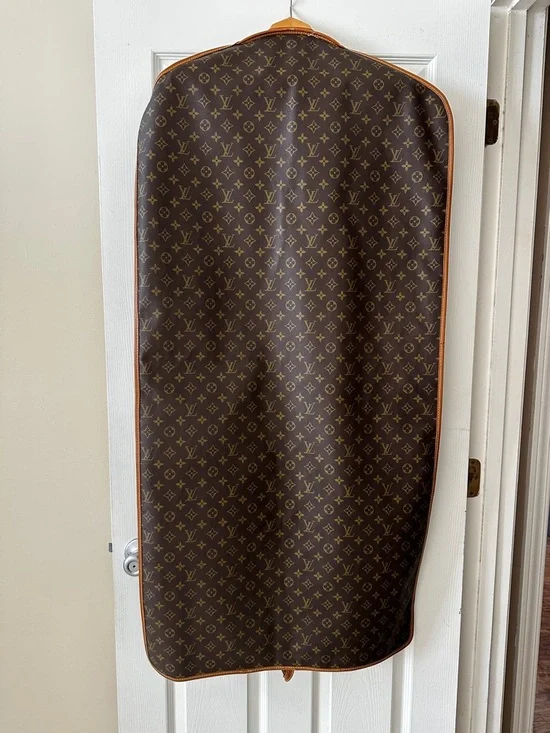 Louis Vuitton Brown Canvas Monogram Garment Bag with Vachetta Trim - Picture 2 of 4
